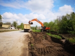 Послуги екскаваторами, міні екскаваторами Caterpillar, навантажувачами Komatsu, гусеничним екскаватором Doosan